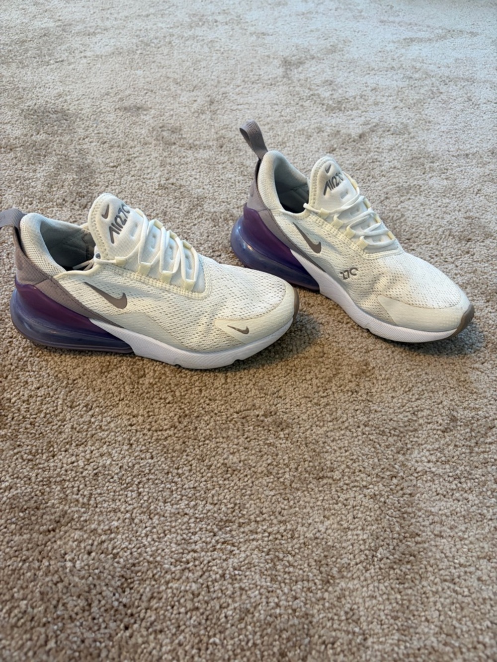 Nike White and Purple Air Max Low-Top Sneakers